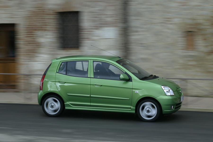  Kia Picanto 2005 года  (фото 30 из 126)